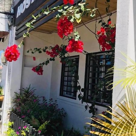 Hostal Rio Piedra Estelí エクステリア 写真